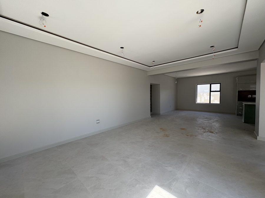 5 Bedroom Property for Sale in Sandown Western Cape